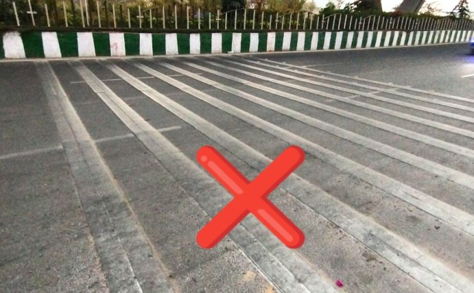 Daily reminder - Day 15 Please Remove unscientific rumble strips. Visit cyient near IKEA , Hubsiguda, kothaguda, tank bund, assembly, medhipatnam, etc. #removerumblestripsinHyderabad . @GHMCOnline @HYDTP @INCIndia @BRSparty @BJP4Telangana @DRonaldRose