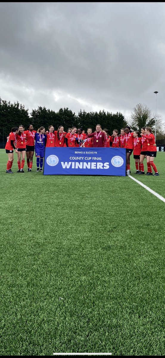 Congratulations to @MKDonsSET. County U14 Cup Champions 2024. Well played @AscotUnitedFC on a great cup final and a fantastic season.
