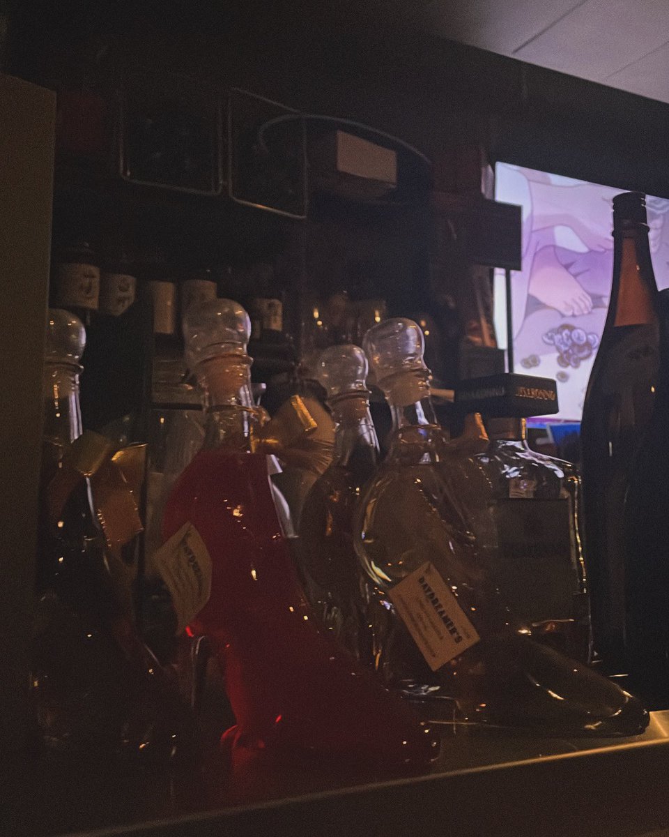 matsuyama_bace's tweet image. MATSUYAMABASEです！
さぁ土曜日です！
外はまだまだ寒いですが店内暖かくしておりますので是非お越しください！
お待ちしております！

 #松山市BAR
 #愛媛県BAR
 #MATSUYAMABASE