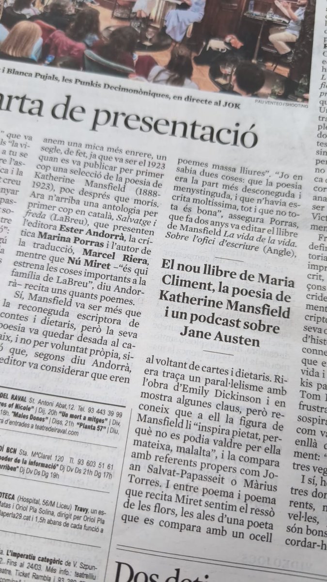 el vespre poètic de #KatherineMansfield SALVATGE I FREDA 
a <a href="/DocumentaBCN/">Llibreria Documenta</a> avui a <a href="/LaVanguardia/">La Vanguardia</a> 💙

lavanguardia.com/cultura/202403…

<a href="/mporrasmarti/">Marina Porras Martí</a> <a href="/NuMiret/">Núria Miret</a> <a href="/estordida/">ester andorrà</a> #MarceRiera 

#salvatgeifreda #alabatre