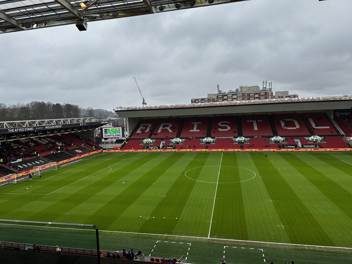 Follow this thread for a live blog of today’s Severnside Derby…. 👇

Kick-off at 12:30

#bluebirds #cardiffcity #bristolcity #derby