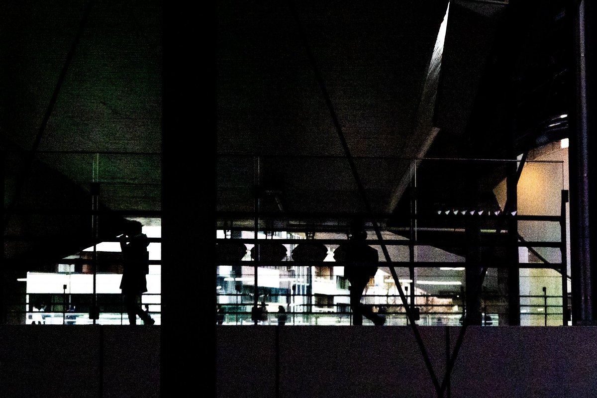 t_nishida3's tweet photo. 今日もルデコ
#元気展2 力が抜けてて心地よい。本当は写真ってこうですよね〜
#Doubletone 素晴らしかった!
なぜこんなに惹かれるんだろう?なぜモノクロ?って考えて見入ってしまいました🤔
あとはいつもの渋谷街景
#渋谷
#RePostしてほしい!
#被写体募集中 #DM下さい
#RX100M7 https://t.co/fqyQTgk5i4