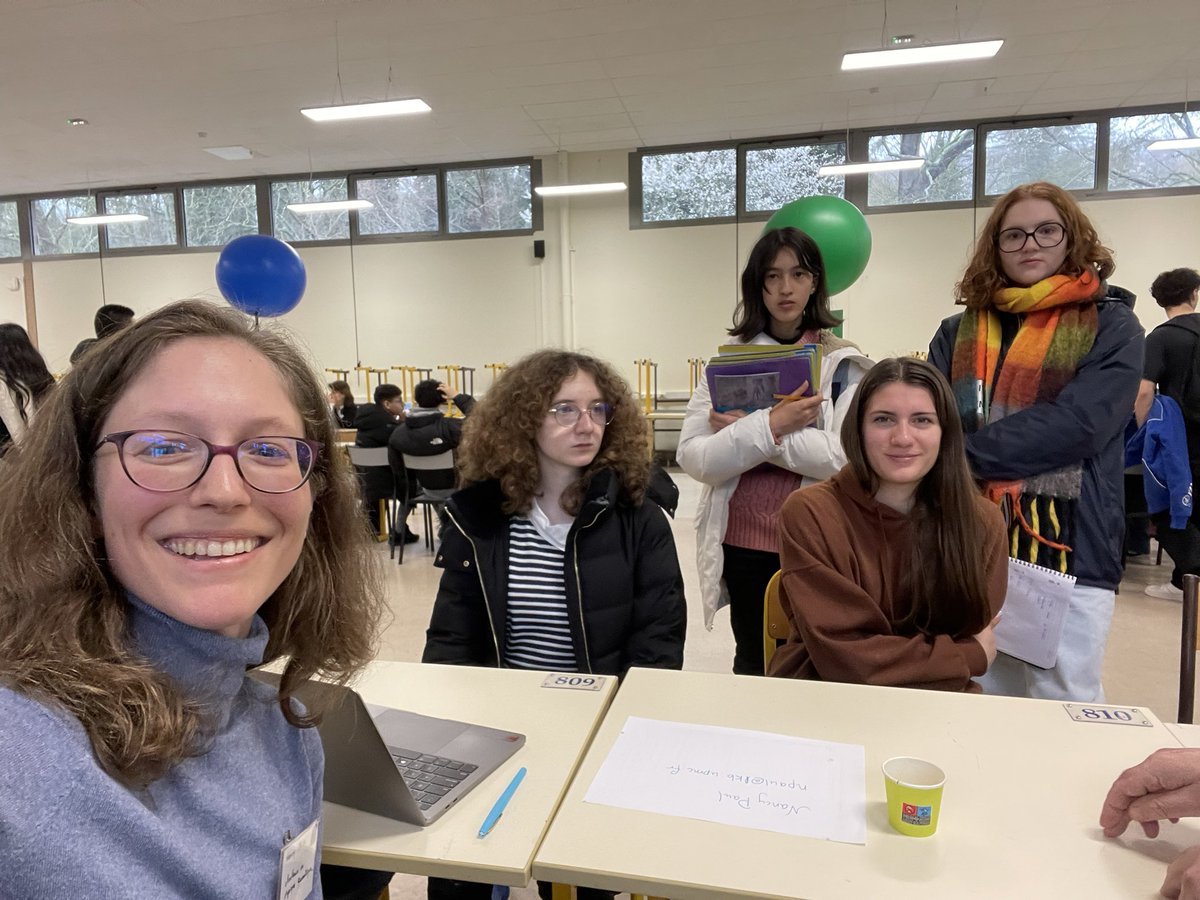 Great morning at the Career Fair for the high schools of Paris Saclay. Encouraging  vocations in #quantum physics and meeting some amazing students with bright futures 😊