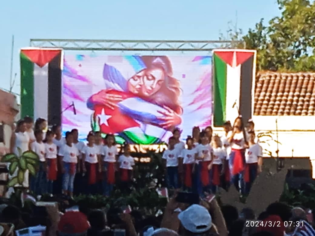 livan_arzuaga's tweet photo. #FreePalestine #YoCreoEnLaPaz
#UniversidadDGranma https://t.co/of6QRHg3ZA