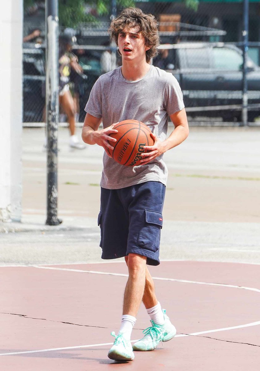 what if he was named Ball Atreides and instead of waging a holy war across the universe he was really good at basketball?