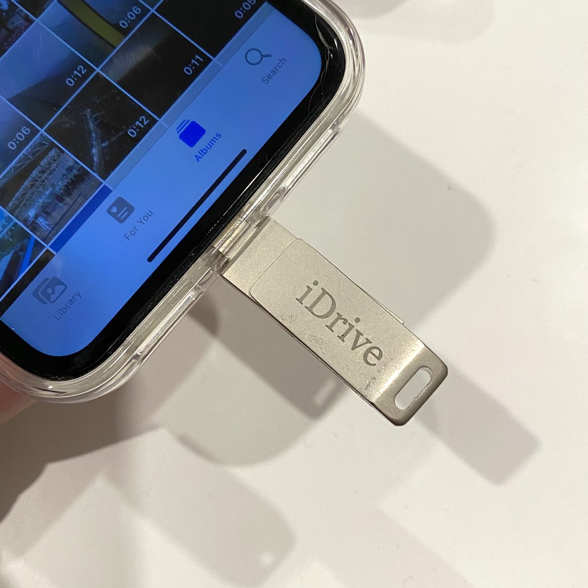 bbigkachu's tweet image. อันนี้ดีจริงใช้มานานละและจะป้ายยาต่อไป คนที่ชอบถ่ายรูป มีรูปมีคลิปในโทรศัพท์เยอะ แล้วไม่อยากลบอยากเก็บเอาไว้เป็นความทรงจำ ตัวนี้ช่วยได้เยอะมากๆ แถมปัญหาเครื่องค้างเครื่องช้าจะหมดไป แค่เสียบปุ๊บเก็บได้ปั๊บ