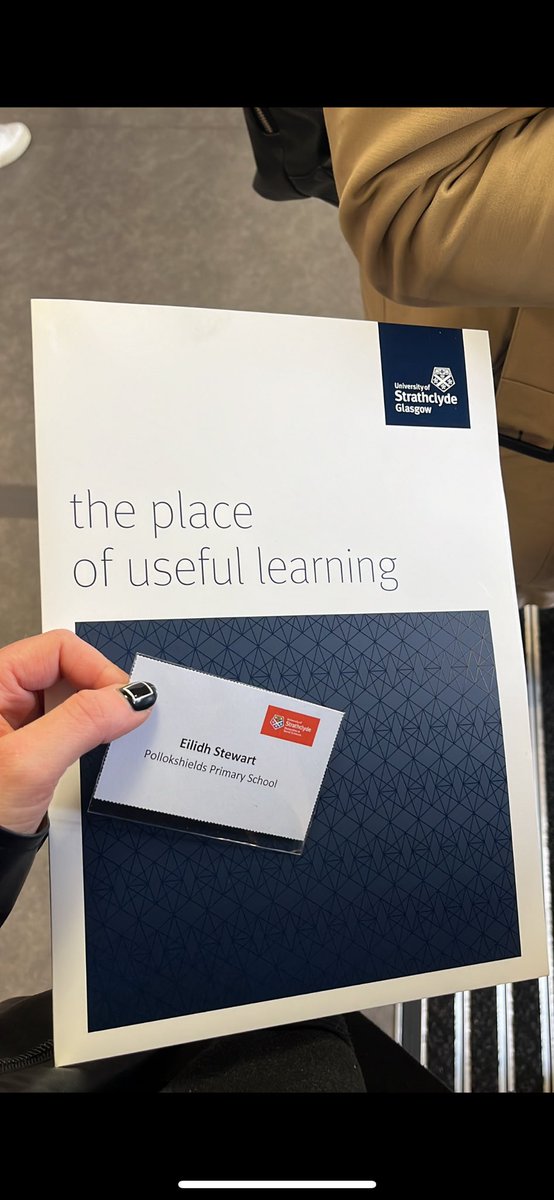 MissStewartPri's tweet photo. Great morning at Strathclyde Uni learning about introducing play in the upper school and creativity with 21st century skills! @StrathEDU @deirdre_grogan https://t.co/pjBYVRvzWi
