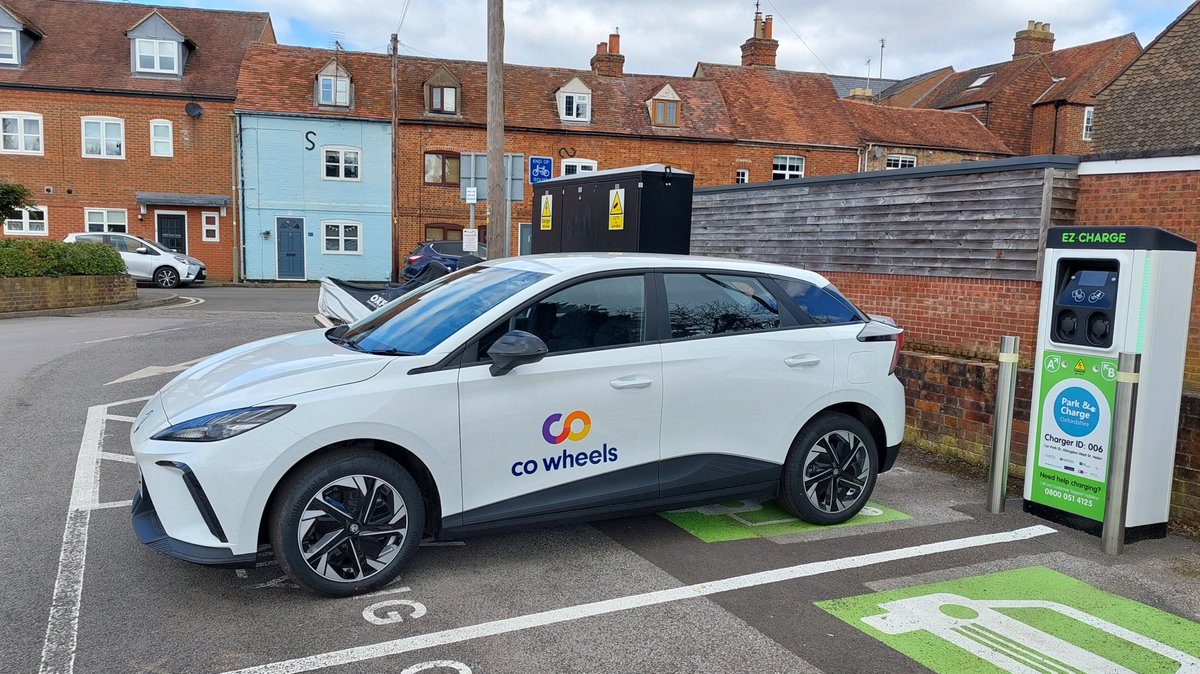 Due to their success, electric car share trials in 9 towns across Oxfordshire have been extended to September 2024.
Sign up now to get discounts, some with free membership. Drive from £5-6/hour and 15p/mile.
oxfordshire.gov.uk/residents/road…