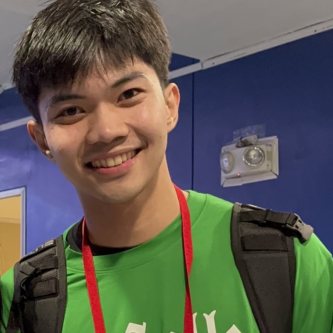 lims4nity's tweet photo. nadadagdagan lifespan ko tuwing nakikita ko smile ni eco PLS https://t.co/q175Chb3Sq