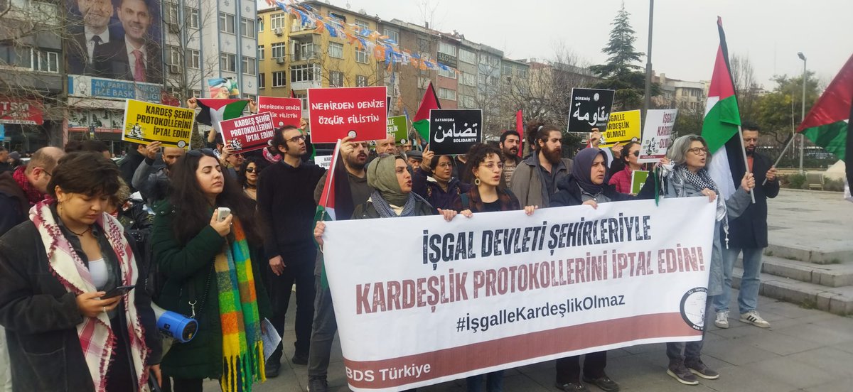 #İşgalleKardeşlikOlmaz İşgal devleti belediyeleri ile kardeş kent anlaşması bulunan Türkiye belediyelerine sesleniyoruz: Kardeşlik protokollerini iptal edin! #BDSTürkiye