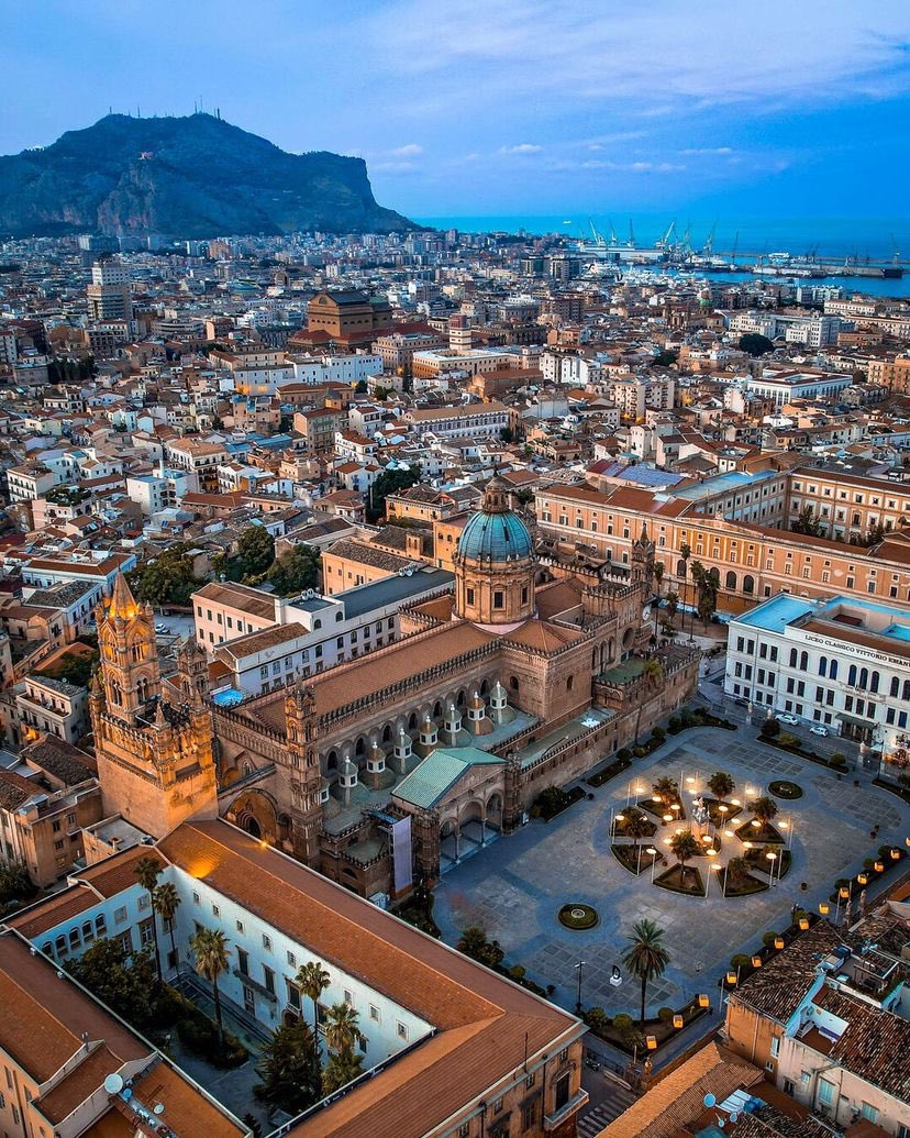 Palermo, Sicily 🇮🇹 📸:@world_walkerz