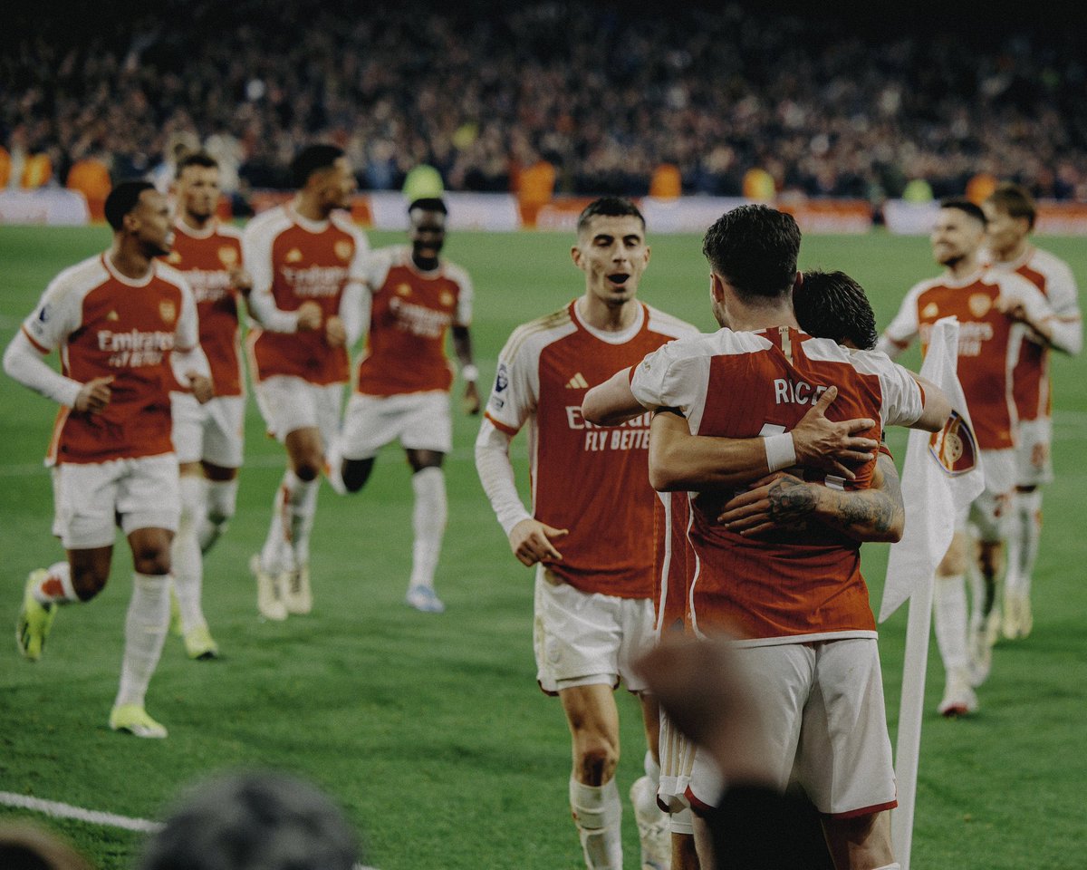 Arsenal fans drop your handles, REPOST and make sure you follow each other 🔴⚪️
