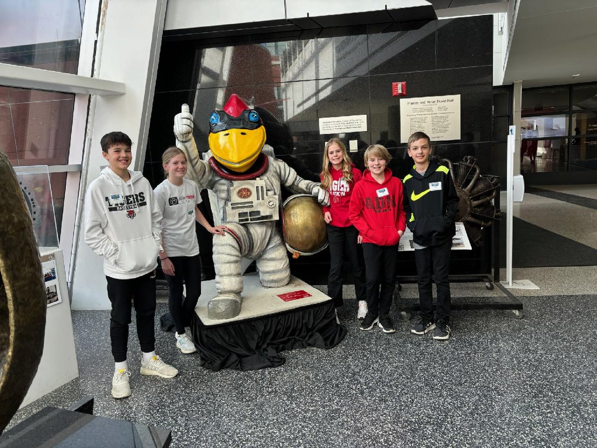 It was a great morning spending time with these middle school musicians at the Science Bowl competition in Ames. The DeSoto Int. team was pretty special too!!