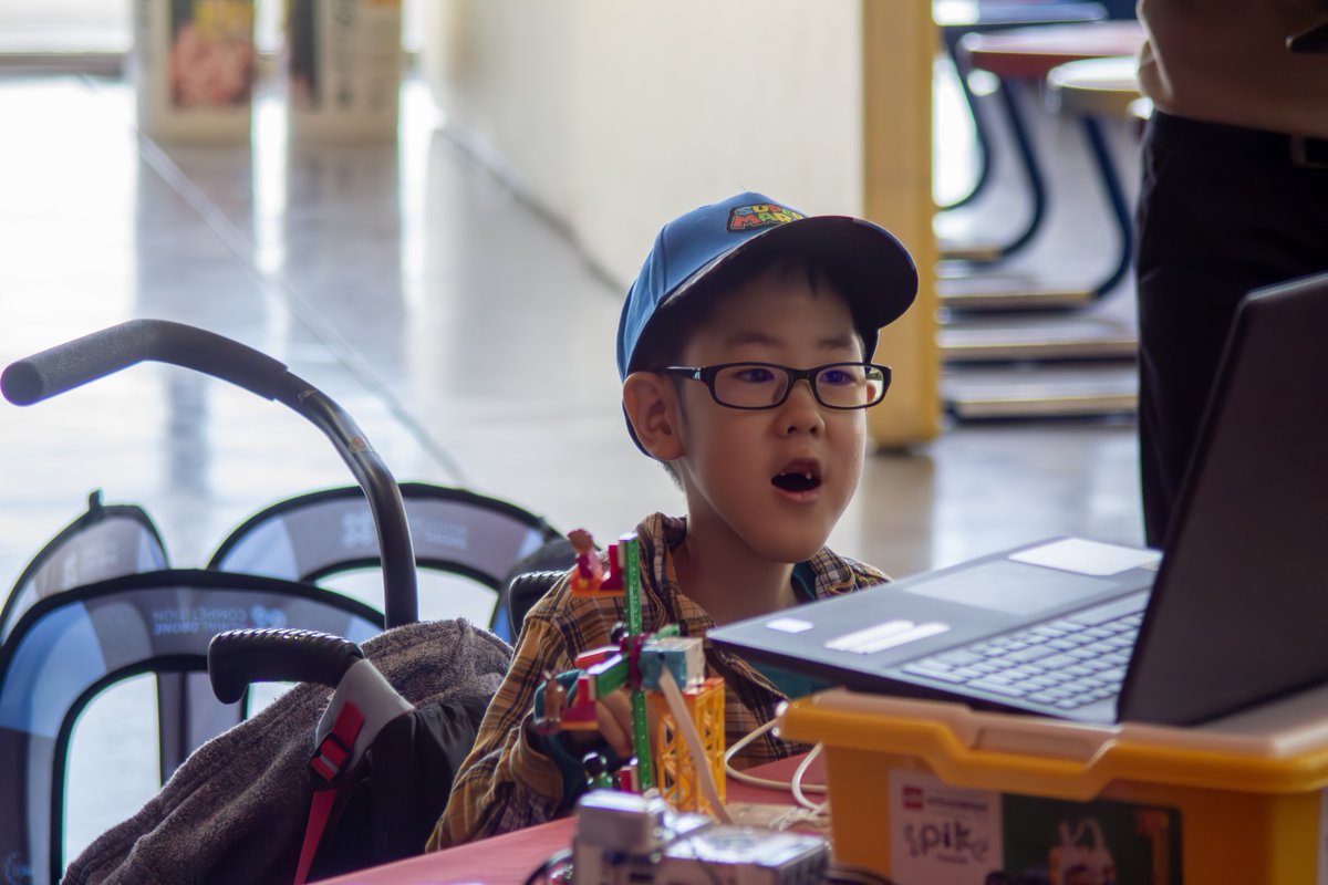 TTUEngineering's tweet image. There&apos;s still time to come over to the Science Spectrum to see what our student organizations are showcasing! The event lasts until 3pm so make sure to stop by for some family fun!

#ttuwcoe #ttu #ttuengineering #fromhereitspossible