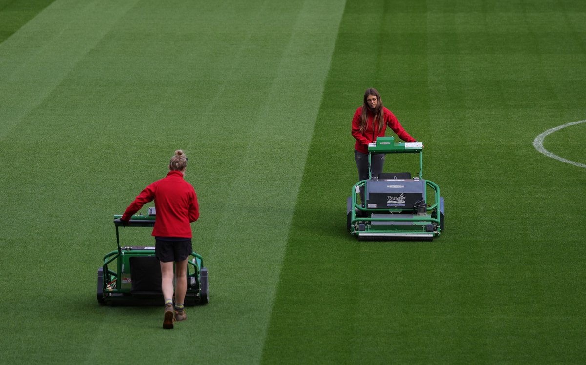 THE WOMEN’S GAME💪 
In a first for football, 13 pioneering females have come together to prepare the pitch ahead of the @barclayswsl Arsenal v Tottenham match tomorrow at 12:30 ⚽ 

You can watch the match live on BBC Two or BBC iPlayer 📺 @arsenalwfc @womeninfootball