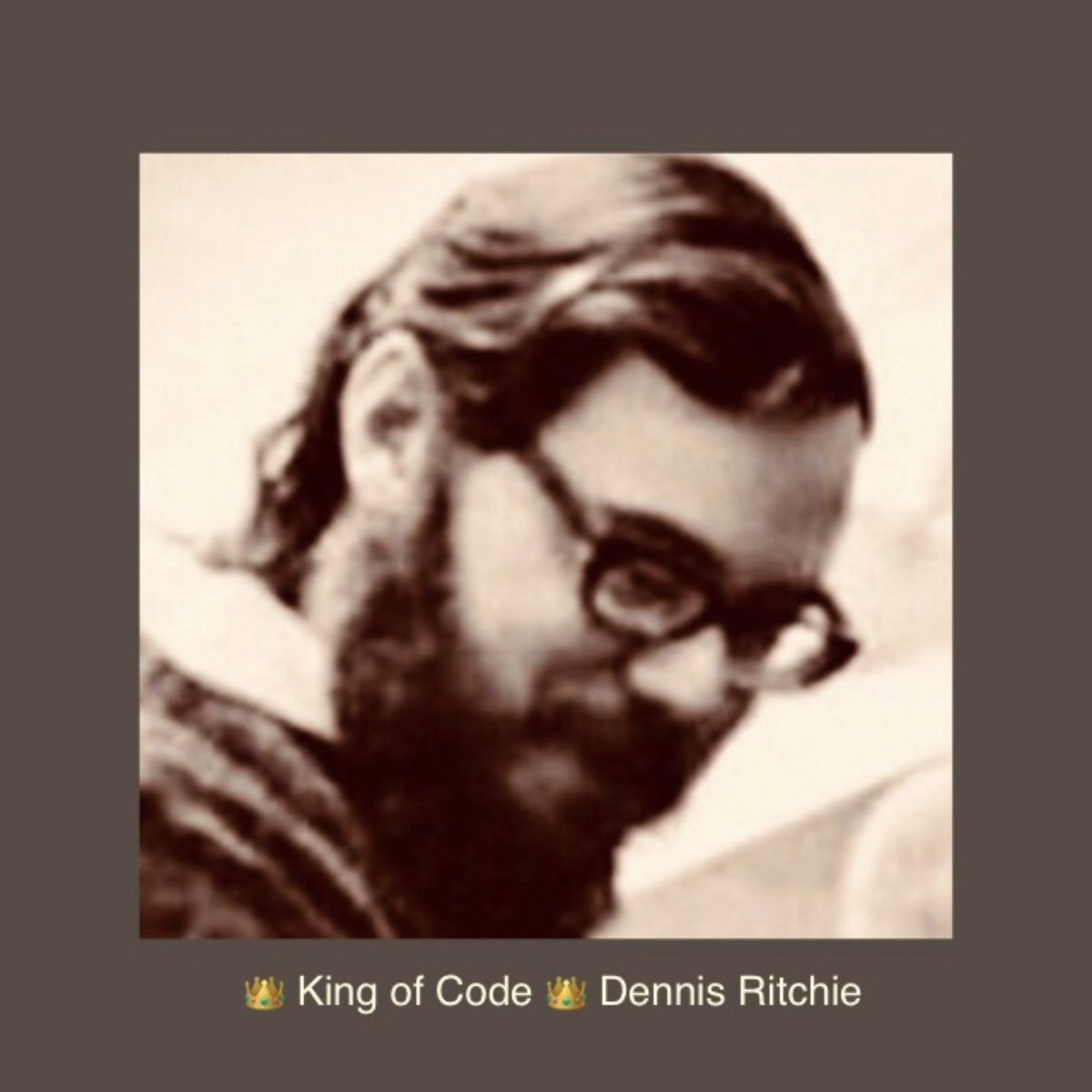 Quaterelle's tweet image. Dennis #Ritchie (1941 - 2011)
1968 PhD Harvard ,Program Structure and Computational Complexity‘
1972 C, #cprogramminglanguage mit Ken Thompson
1973 UNIX, Kernel neu in C.
#grundlagenforschung Bell Labs NJ, (US-Ostküste)
Gelbes Bild unten: die Profiteure von der Westküste.