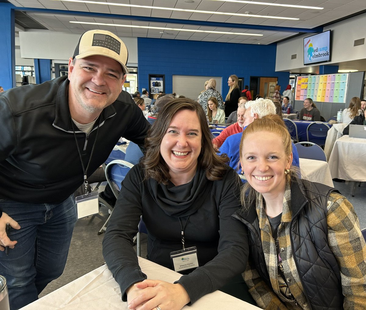 Happy Saturday from <a href="/EdCampElm/">EdCamp Elmbrook</a> ! @LomiraMS