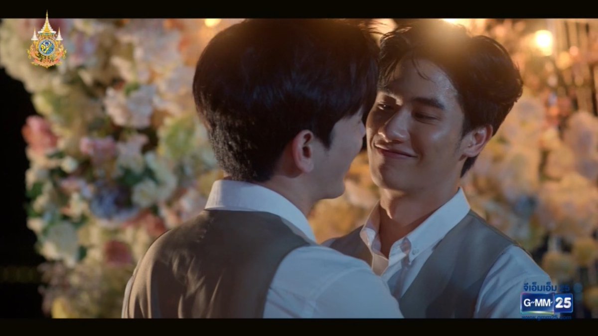 พลังวิเศษของการันต์คือการรักใครสักคนจนหมดหัวใจ
 #CherryMagicTHFinalEP