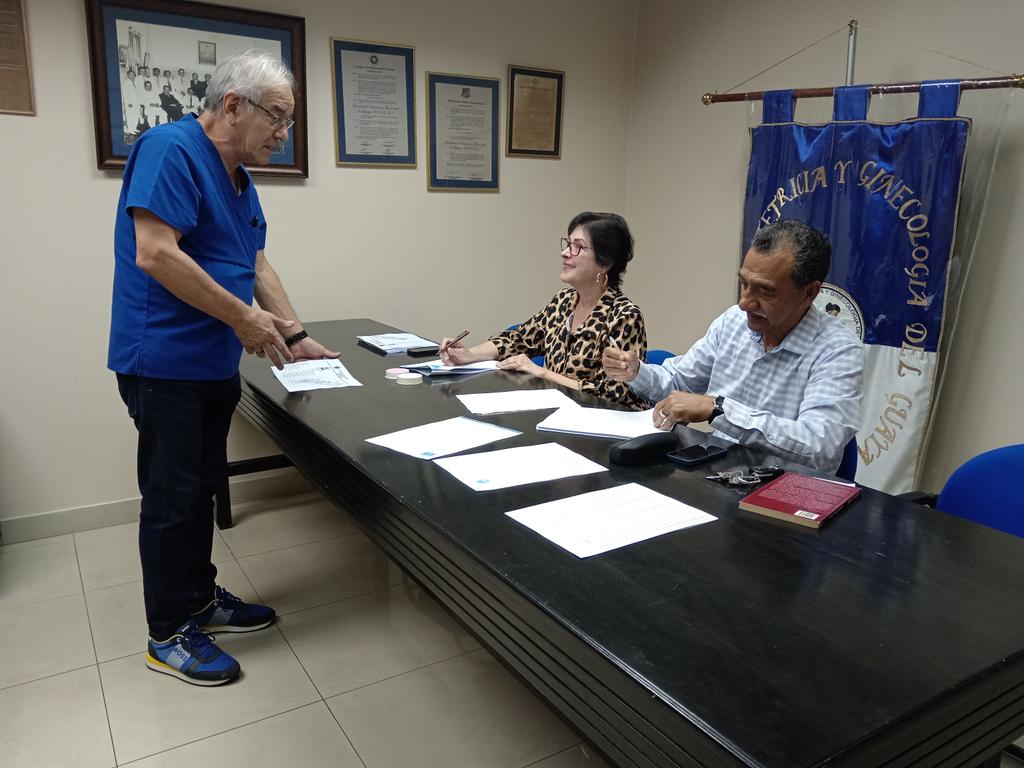 SoggOrg's tweet photo. Se inició la jornada del proceso electoral #SOGG2024 con el voto del candidato a presidente, Dr. Teddy Madero Trelles.

Los invitamos a ejercer su derecho al voto en la sede institucional hasta las 17h00.

#Sogg #Ginecología #obstetricia #Guayaquil #eleccionesbsc #eleccionesSOGG https://t.co/9PCc0Qy65y