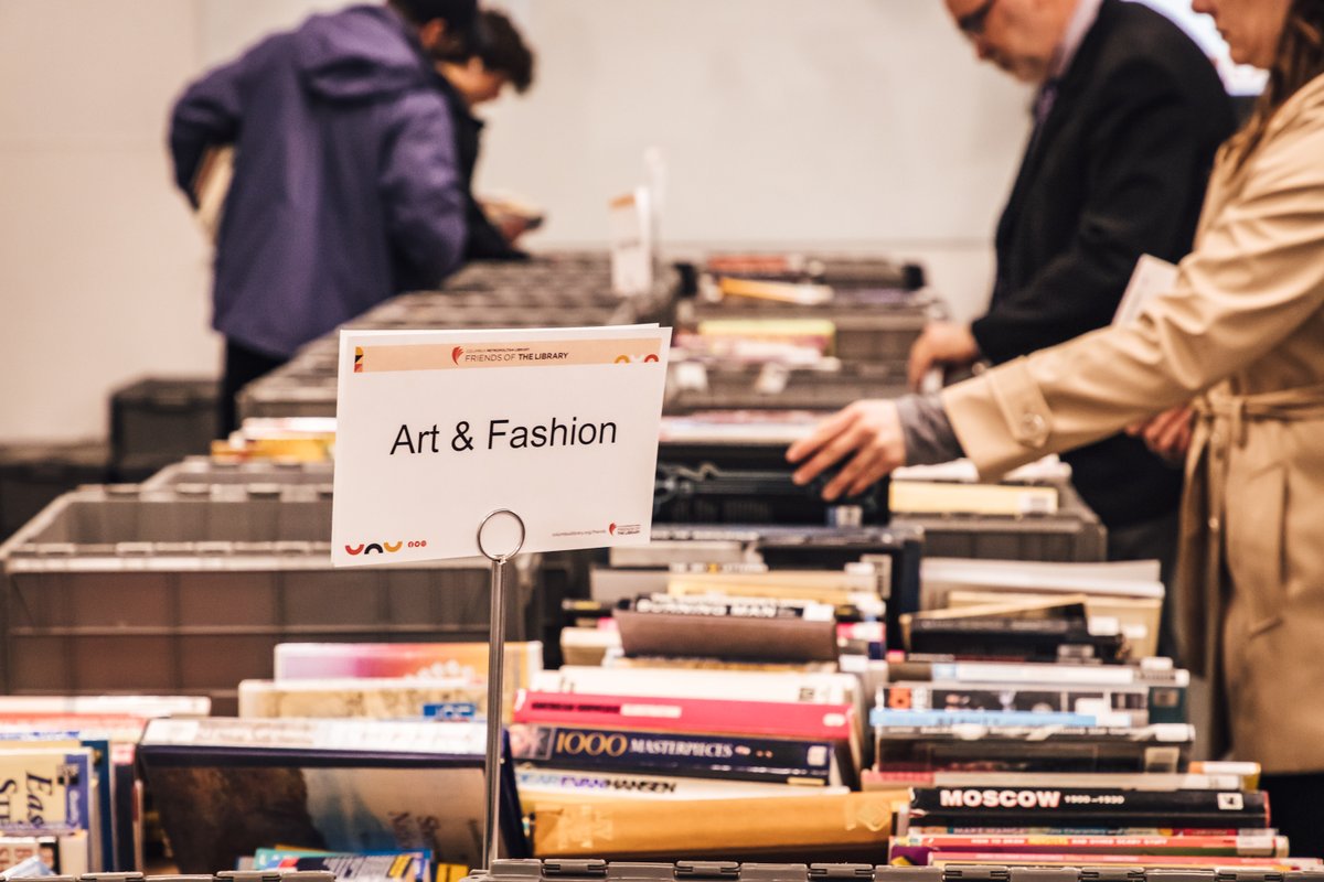 Friends of the Columbus Metropolitan Library tweet media