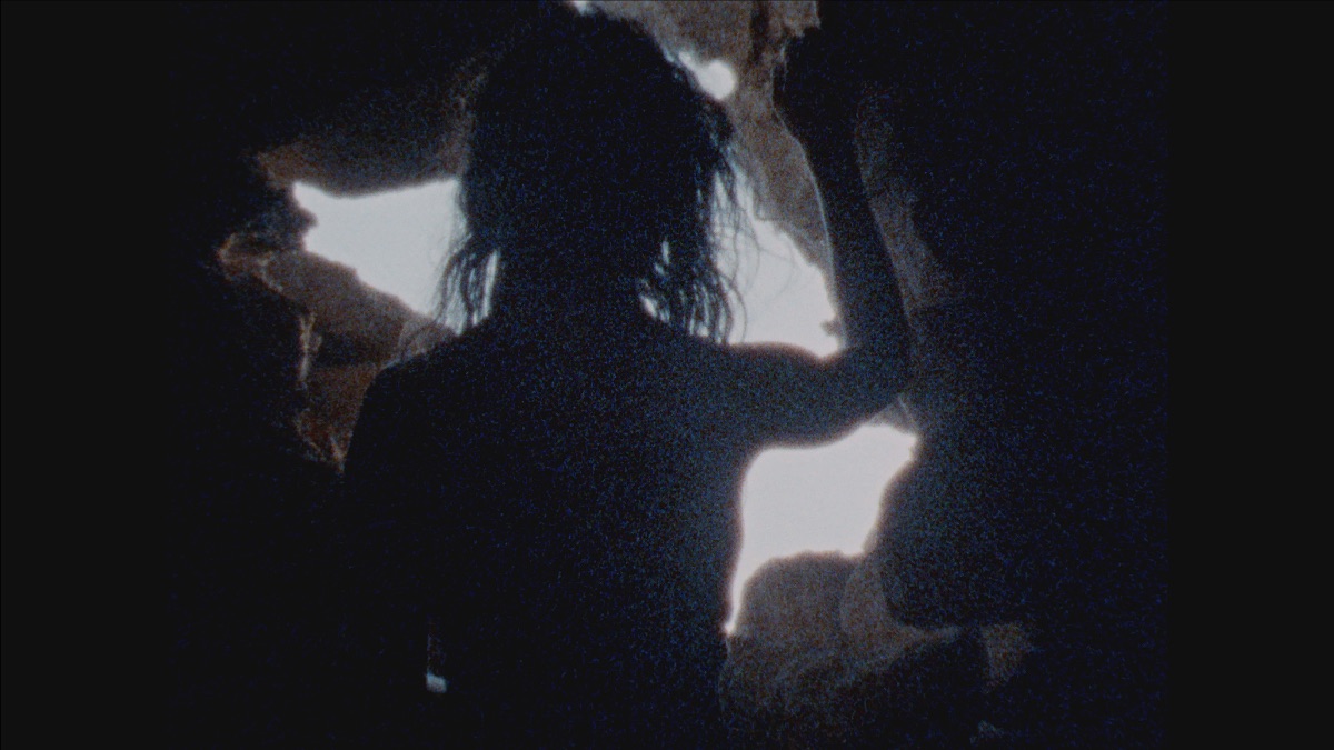 Please join us at <a href="/RCA/">Royal College of Art</a>'s Battersea on 14 March, 5-9pm, to celebrate the launch of issues 11.1, 11.2, 12.1, &amp; our special guest-edited issue 12.2 'Spectral Cinema and Contested Landscapes'

Featuring screenings &amp; talks with Alia Syed &amp; Juanita Onzaga

eventbrite.co.uk/e/launch-of-mi…