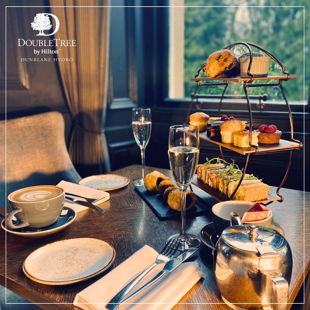 Every mum deserves a little treat from time to time - especially on Mother’s Day 💐 Say thank you with a special afternoon tea or gift voucher! Find all of our offers here hil.tn/ct10nm or book your afternoon tea here hil.tn/ngln7y #Mothersday #afternoontea