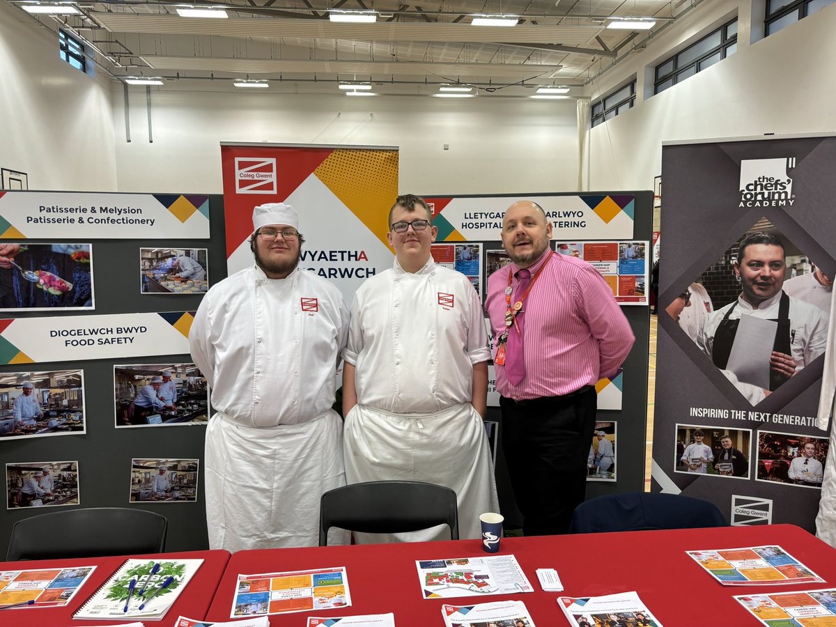 RyanPaulChard's tweet photo. The weather didn’t dampen spirits at Crosskeys Campus @coleggwent  Open Event! Big thanks to all who took part, especially our learners (over 40!!) who made such an effort to come in on a Saturday. https://t.co/1F4I6P5D5A