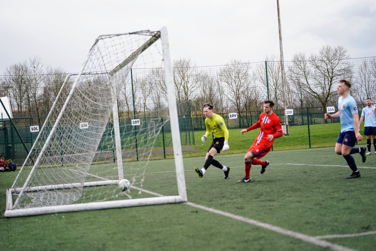 Refs Dad - Photos - Peter Shipton tweet media