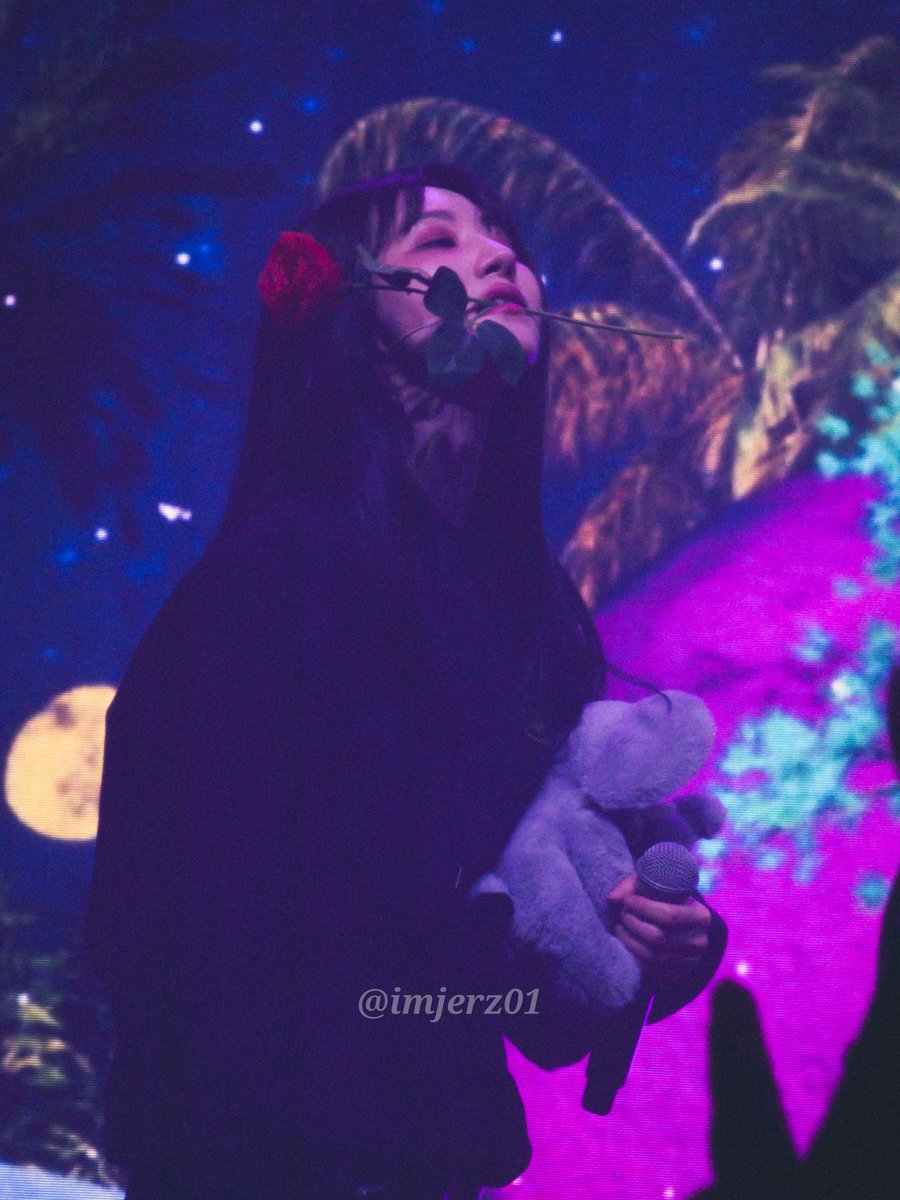 imjerz01_photos's tweet photo. SUA IN BRUSSELS
#DREAMCATCHERINBRUSSELS #LuckInside7Doors #luckinside7doorsbrussels #Dreamcatcher #dreamcatcherworldtour https://t.co/Gwpr7BVyP3
