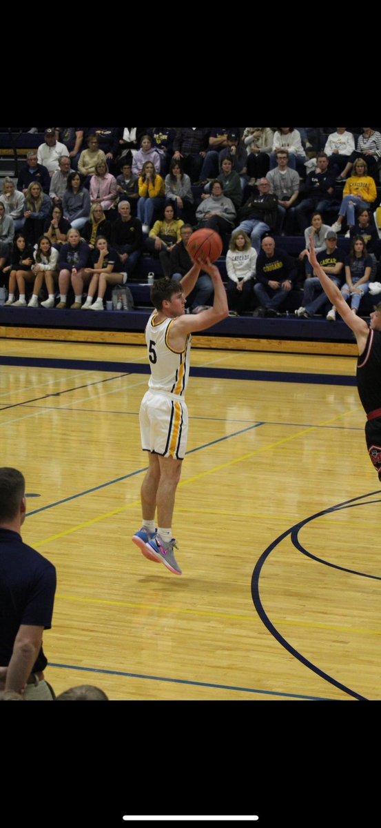 Huge part of our success was the determination and hard work of Nathan Schockemoehl. Nate was a 2nd team RVC selection. Ending his junior year with 9.4 points per game, 8.7 rebounds, 1.6 assists.