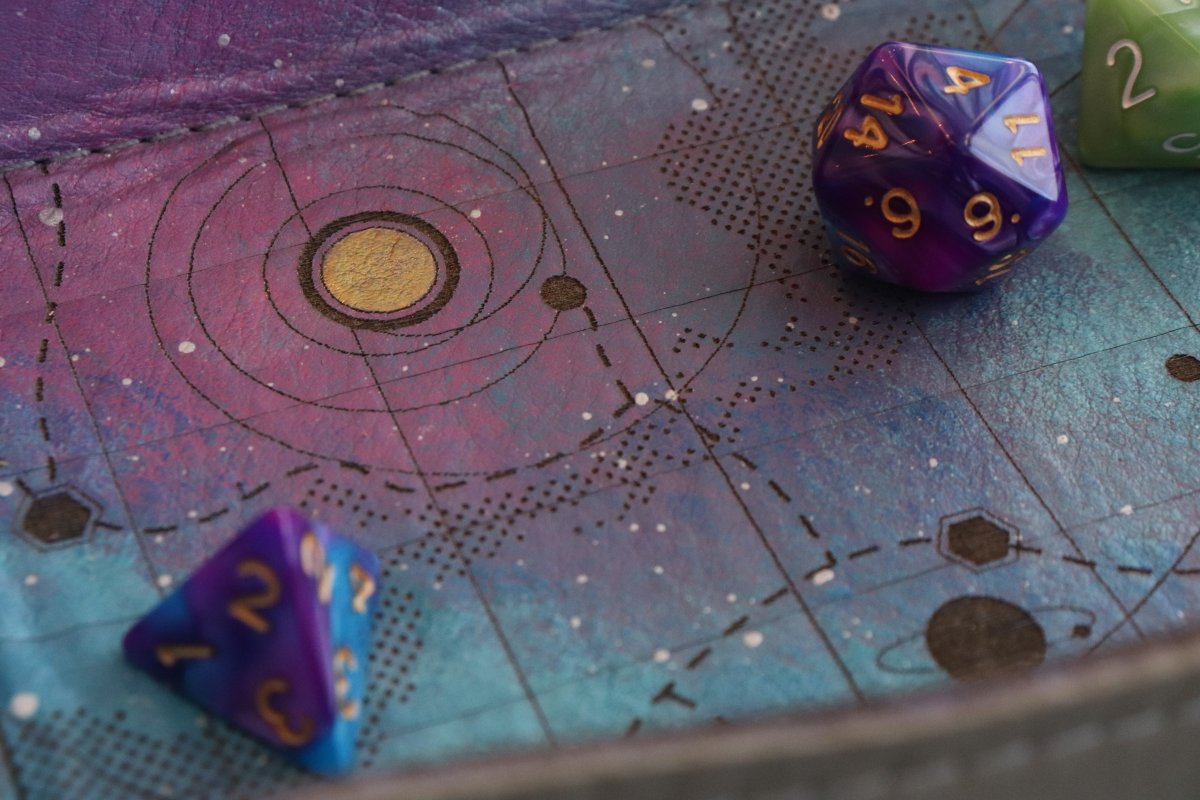 SpeechlessBard's tweet image. ✨GIVEAWAY TIME✨

Sponsored by the lovely @/Serious_Sloan, we're giving away one of our Galaxy Chart dice trays!

To join:
- ❤️, RT, and follow us if you haven't already!
- Comment your favourite SPACE image/GIF 🪐
- Open worldwide📦
- Random winner selected March 5th, 8PM CET