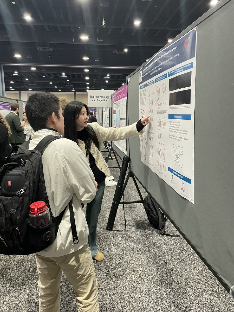 Nancy Jiang @NancyJj80667506 presenting her poster and representing the <a href="/KuipersLab/">Hedwich Kuipers</a> at ACTRIMS2024! Good job, Nancy! <a href="/ACTRIMS/">ACTRIMS®</a> <a href="/MSCanOfficial/">MS Canada</a>