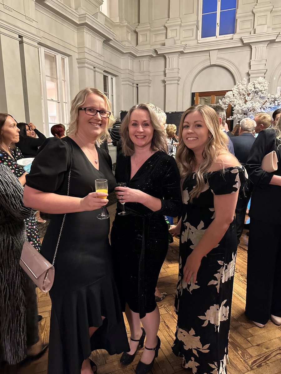 Fantastic to see our exceptional #Physiotherapists and #OccupationalTherapists celebrating at the #RoyalAwards24 yesterday 🤩🥳 PATIENT CHOICE AWARD NOMINEES: Philippa Barnett and Lisa Hastie CLINICAL TEAM OF THE YEAR AWARD NOMINEES: Acute Stroke Unit @RWT_AHPs @RosLeslieRWT