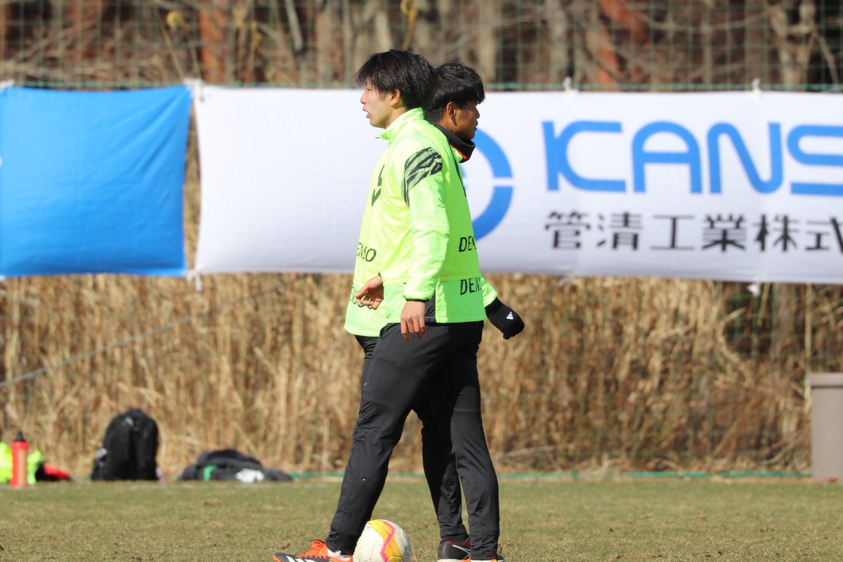 あやに〜** tweet media