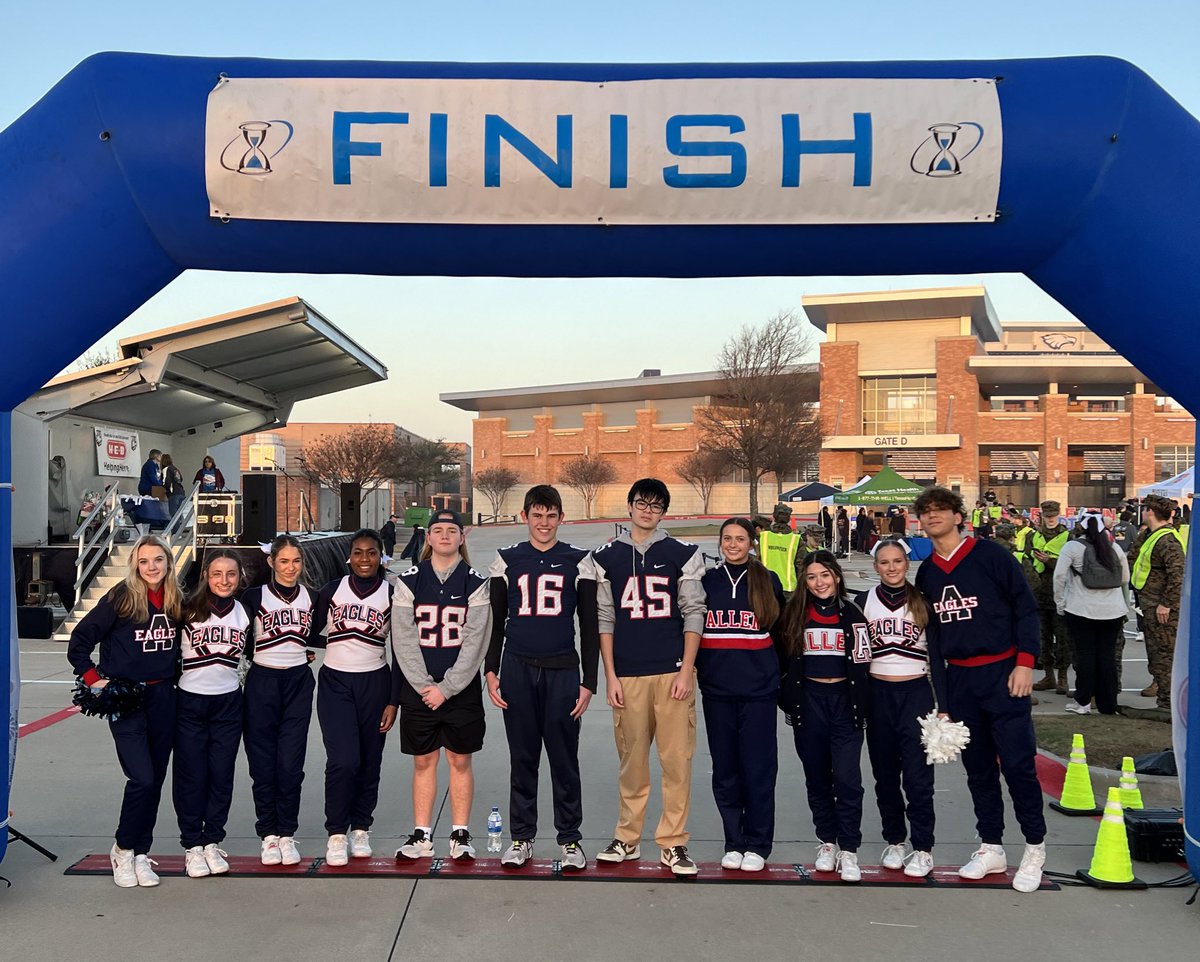 Robin Bullock tweet media