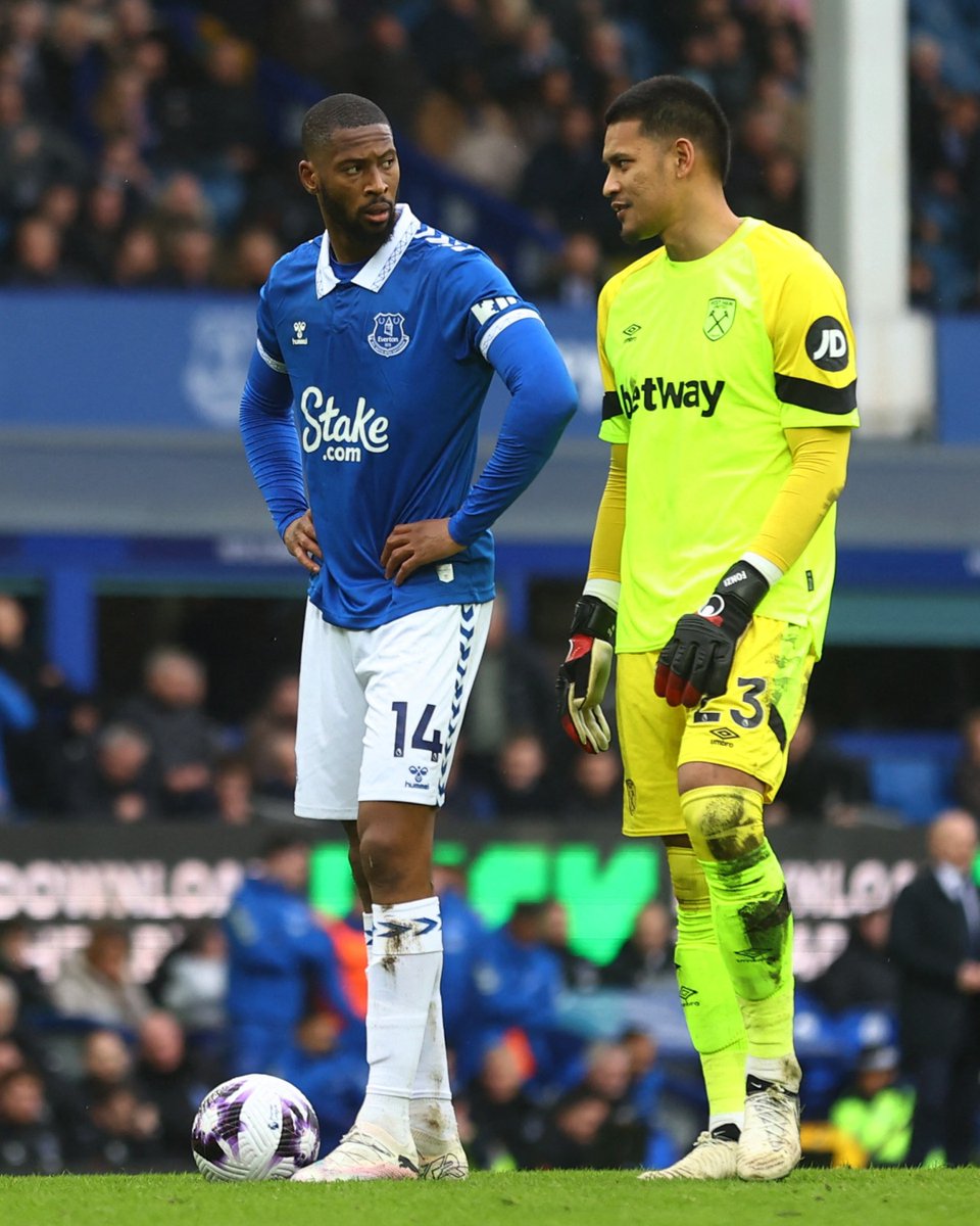 Whatever Alphonse Areola said here, it worked! 😅

#EVEWHU