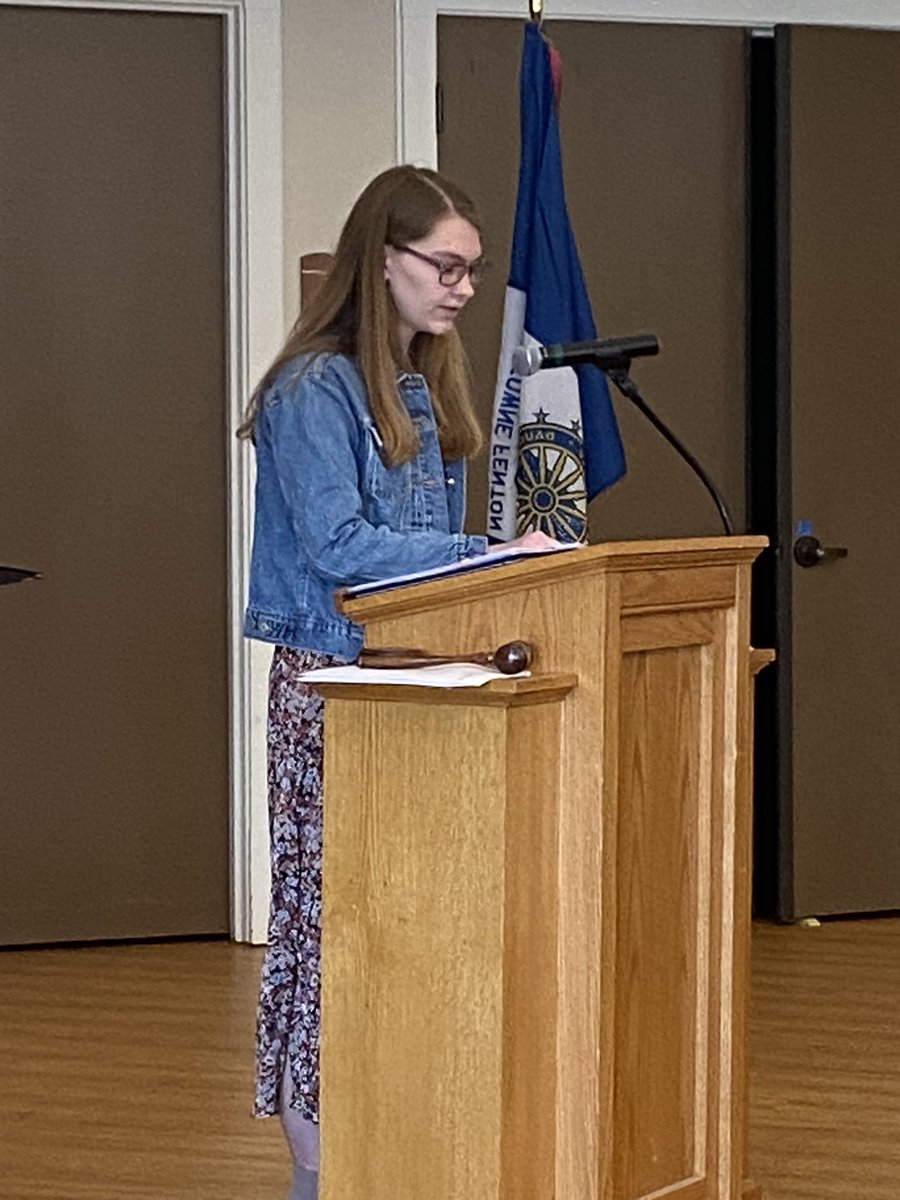 Congrats to Marissa Miller for being named a Daughter of the American Revolution Good Citizen. Marissa also finished 1st in the DAR scholarship essay contest. An amazing achievement for an amazing student!