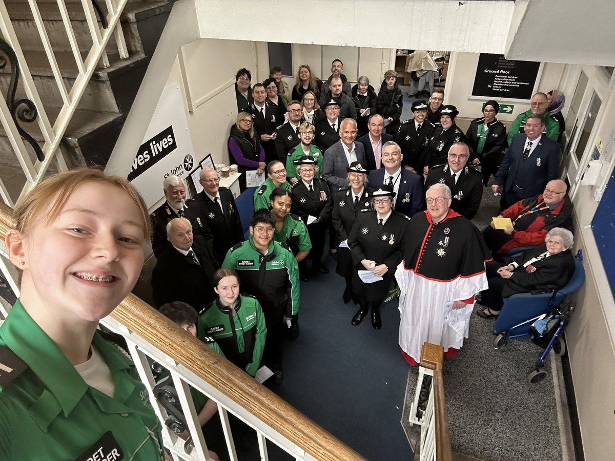 Paul Bytheway tweet media