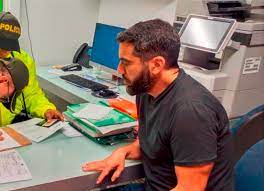 lFollowers2's tweet photo. Como se les ocurre nombrar a Gustavo Bolivar como director del DPS, si en la Picota hay un pabellón lleno de "Técnicos".🤭👇 https://t.co/wS3LTOcf6c