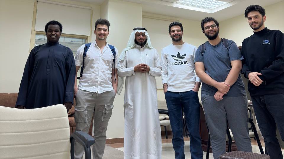 csis_nu's tweet photo. يشارك فريق من أعضاء #نادي_البرمجة من طلبة #كلية_علوم_الحاسب_ونظم_المعلومات و باشراف أ. أحمد المصعبي  في مسابقة البرمجة Programming Jam 9 #PJAM 

التي تنظمها  #ACMChapterKSA بالتعاون مع  @PSU_RUH  بهدف تعزيز الابتكار والابداع لدى الطلاب وتمكينهم من التعامل مع التحديات البرمجية https://t.co/JY0lq2vc4y