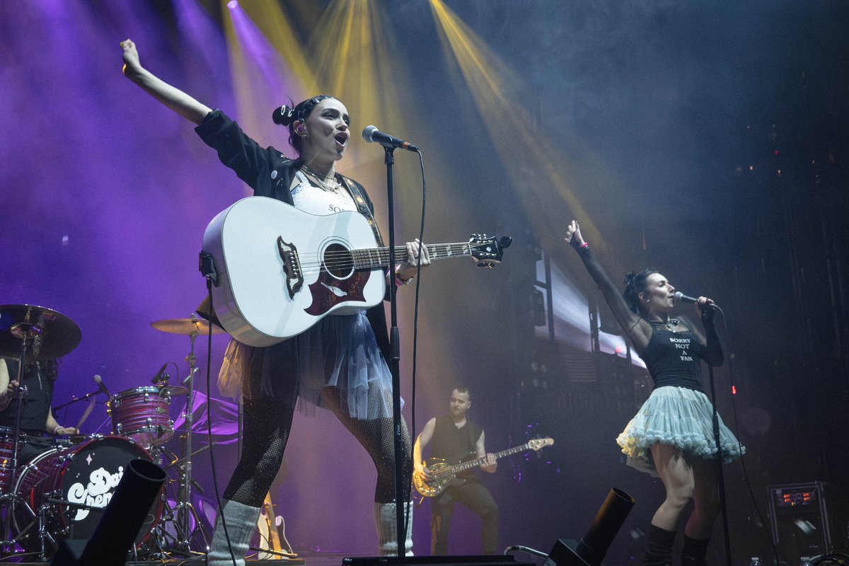 brooklinn_'s tweet photo. Four @daisygrenade photos I’m loving right now! All shot on my new nikon zf at the Moda Center in Portland, OR 📸 https://t.co/cUaU2fX4Hl