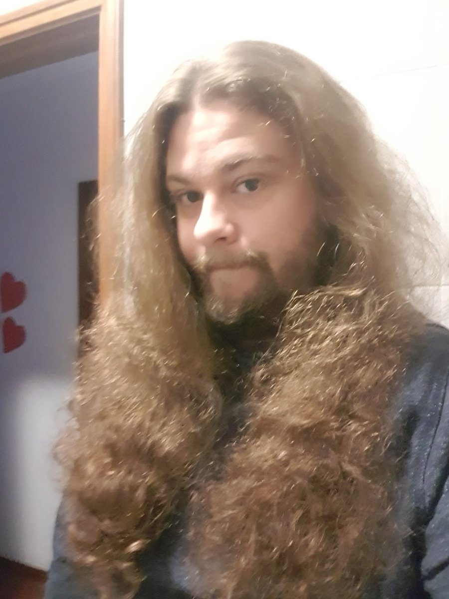 Tou a fazer cosplay de poodle lmao