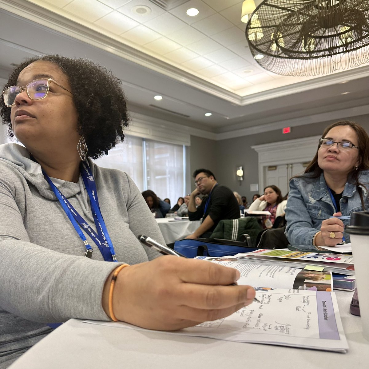 Christina Wren tweet media