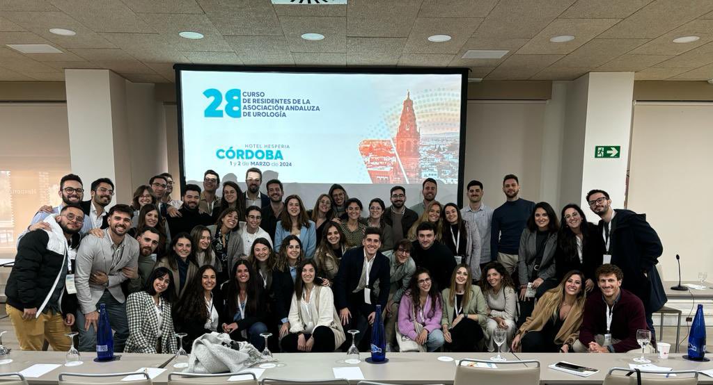 Termina el curso de resis. Buen ambiente, buenas presentaciones respetando el tiempo y generando debate abarcando todos los temas. Buen futuro para andalucia. Empujón para más colaboración, registros, formación…a seguir💪!!! <a href="/AAUrologia/">Asociación Andaluza de Urología</a> <a href="/HUReinaSofia/">Hospital Universitario Reina Sofía</a> <a href="/IMIBIC/">IMIBIC</a> #formación #urologia