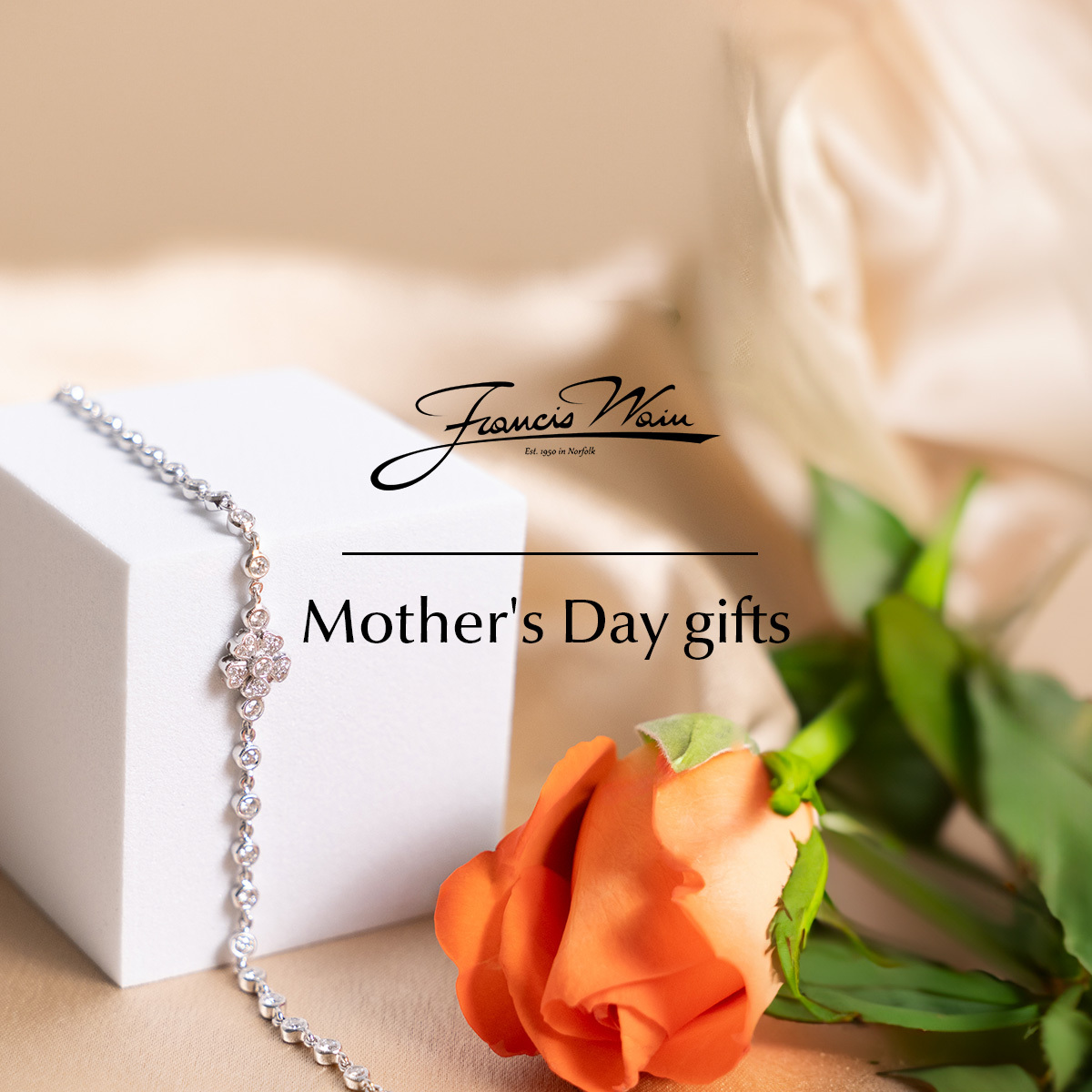 FWJewellers's tweet photo. Diamonds are a 'mums' best friend✨

Shop in-store or online to find the perfect Mother's Day gift to treat a special Mother figure in your life🧡 

05-23-13111 https://t.co/KOV7uZEj0V