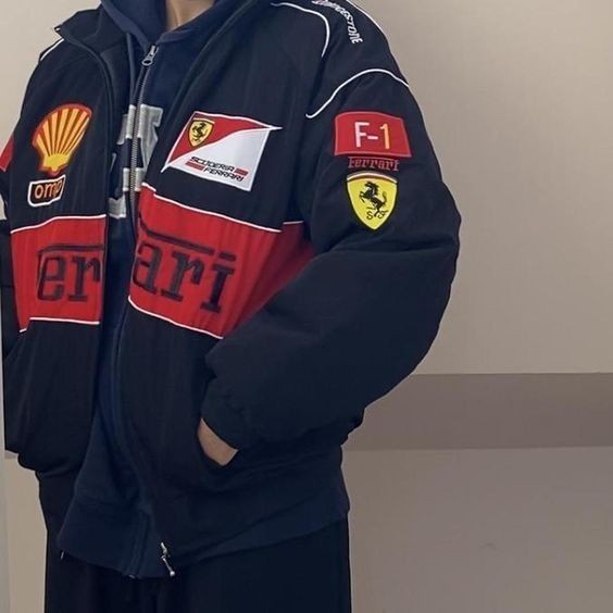 Vzirmancini's tweet image. ㅤ
ㅤ 🏁 #RᴀᴄᴇDᴀʏ