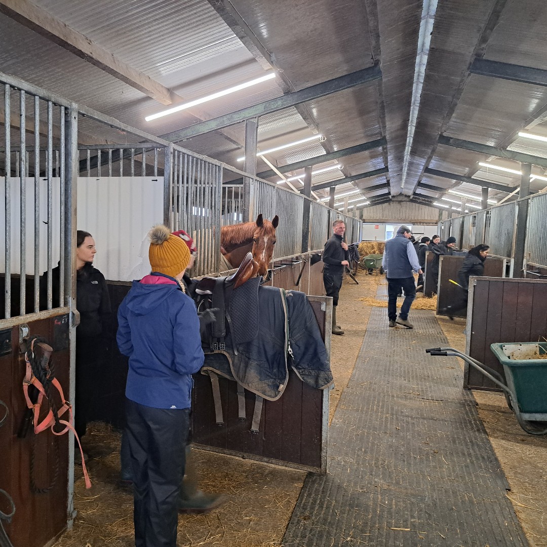 Last week we welcomed students from Dun Laoghaire Further Education Institute to Gurteen to complete some animal husbandry skills as part of their Animal Healthcare courses. It was wonderful to have these students onsite- and we hope they enjoyed their week with us!
