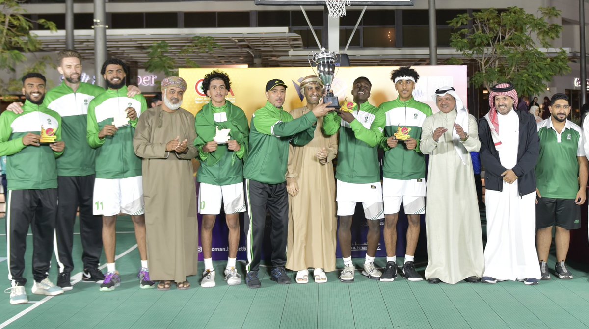 الف مبروك لمنتخبنا 3x3 تحت ١٨ سنة شباب فوزه ببطولة الخليج بعد فوزه على الاشقاء منتخب قطر 🇸🇦🏆🥇

مستوى جدا رائع من اللاعبين محمد خفاجي و امجد عتيق و سالم البرير و محمد الاحمد وجيل ان شاء الله نرى معه البطولات مع المنتخبات المختلفة، والشكر موصول لمشرف المنتخب والاداريين والجهاز