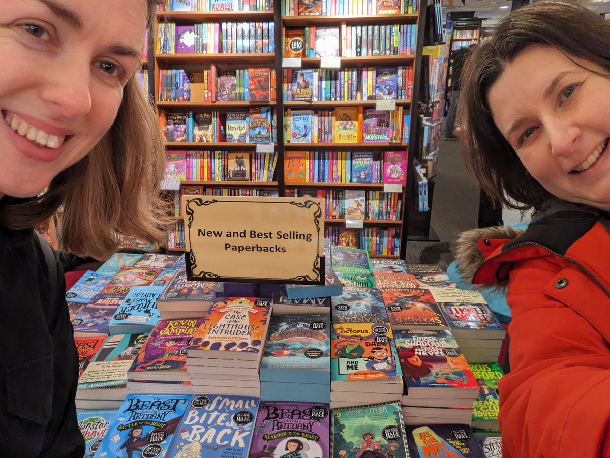Such a wonderful day at @crawleywordfest with @MissDePlume and @LetLucyB , and we even got the chance to pop to the lovely @WStonesCrawley to spot some #SmallBitesBack and #TheOctopusDaduAndMe!!