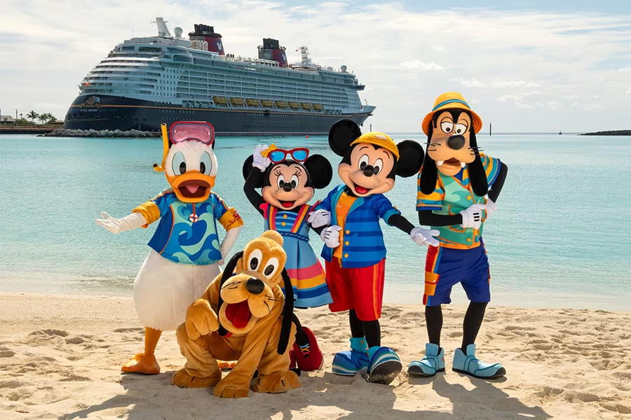 ZumaViajesSLW's tweet photo. #zumatip
#Micke #Minnie #Donald y todo los personajes de #Disney estrenan trajes este fin de semana para recibir a los pasajeros de #disneycruiseline en Castaway Cay...🚢⛱️🪄
https://t.co/ZDVZeKKuD9 #Saltillo #Coahuila
📲8442404263 / 8441551331 https://t.co/vV3zfVlYdL
